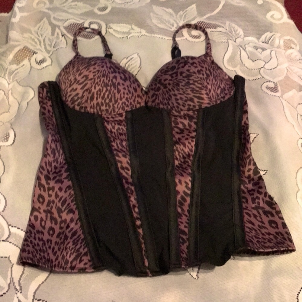 LEOPARD PRINT ZIP UP BODY SHAPER     SIZE SMALL